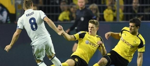 El Real Madrid empata en Signal Idunal Park frente al Borussia. Fuente: Mundo Deportivo El Real Madrid empata en Signal Idunal Park frente al Borussia. Fuente: Mundo Deportivo