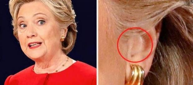 Teoria conspirației clamează faptul că Hillary Clinton a purtat un dispozitiv în ureche în timpul dezbaterii prezindențiale - Foto: Reuters Teoria conspirației clamează faptul că Hillary Clinton a purtat un dispozitiv în ureche în timpul dezbaterii prezindențiale - Foto: Reuters