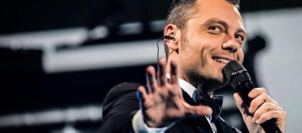 √ tiziano ferro nuovo album 2016 il mestiere della vita 2 ... - rockol.it √ tiziano ferro nuovo album 2016 il mestiere della vita 2 ... - rockol.it