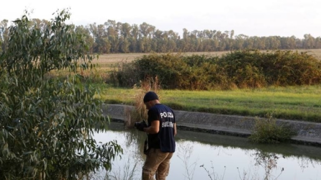 Maccarese, bimbo di 11 anni cade e muore nel canale - Corriere.it - corriere.it