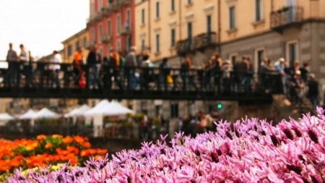 Milano, Fiori e Sapori sul Naviglio Grande: domenica 2 ottobre 2016