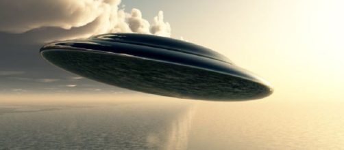 UFO bombarda l'Isis - inquisitr.com