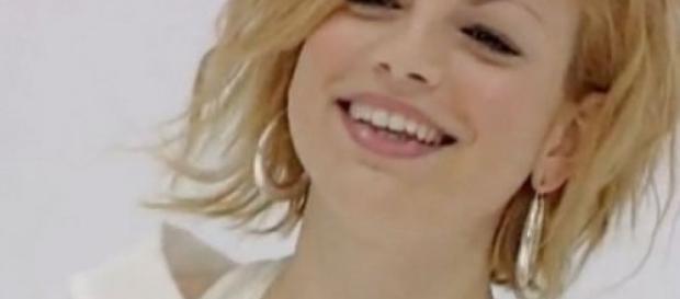 Emma Marrone contro un fan su un social network Emma Marrone contro un fan su un social network