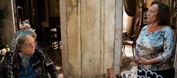 Encarnação morre depois de falar com Piedade (Divulgação/Globo) Encarnação morre depois de falar com Piedade (Divulgação/Globo)
