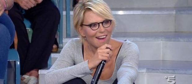 Uomini e donne trono gay segnalazione Uomini e donne trono gay segnalazione