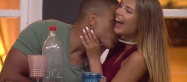 #SS10 #SecretStory - Maeva aurait triché et pourrait être sanctionnée ! #SS10 #SecretStory - Maeva aurait triché et pourrait être sanctionnée !