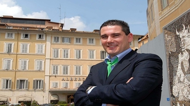 L'On. Leghista Paolo Grimoldi presente nella sede del partito di Orban in qualit&agrave; di 'osservatore'. Ipotizzata l'adesione della Lombardia nel Visegrad