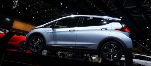 La Opel Ampera-e elettrizza il Salone di Parigi 2016 [FOTO LIVE] - motorionline.com