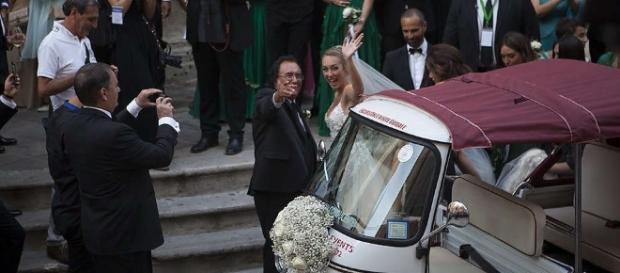 Cristel Carrisi matrimonio da favola, 500 vip invitati,Lecce ... - baritalianews.it Cristel Carrisi matrimonio da favola, 500 vip invitati,Lecce ... - baritalianews.it