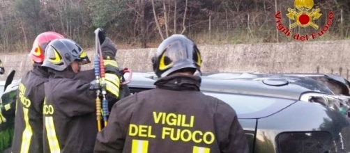 Incidenti stradali: scontro auto-pullman a Siena, muore bimba 11 anni, ferito il nonno, foto archivio vigili del fuoco