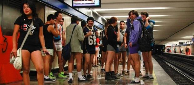El circo en el Metro de la CDMX El circo en el Metro de la CDMX