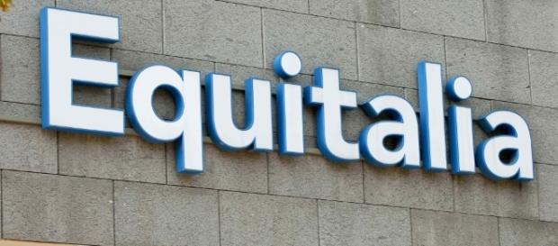 Equitalia deve pagare insieme al Comune le spese per multe illegittime. Equitalia deve pagare insieme al Comune le spese per multe illegittime.