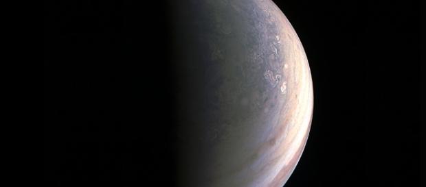 Photo du pôle Nord de Jupiter, prise par "JunoCam" Photo du pôle Nord de Jupiter, prise par "JunoCam"