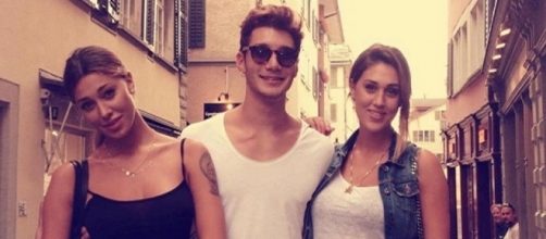 Belen Rodriguez e Stefano De Martino con Cecilia