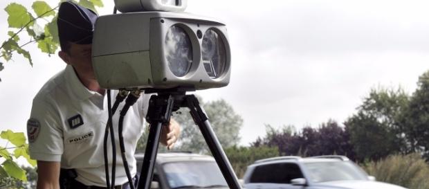 Contrôles routiers, radars : leur annonce autorisée sur Facebook Contrôles routiers, radars : leur annonce autorisée sur Facebook