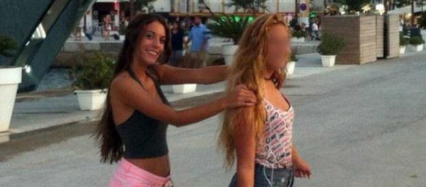 Diana Quer y su hermana Valeria durante este verano Diana Quer y su hermana Valeria durante este verano