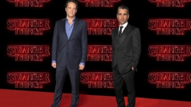 Vince Vaughn e Colin Farrell in Stranger Things 2