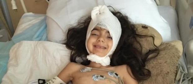 Mackenzie Bennett se ha sometido a un tratamiento experimental contra el DIPG. Más información en "Go Grey fro Mackenzie" (Facebook) Mackenzie Bennett se ha sometido a un tratamiento experimental contra el DIPG. Más información en "Go Grey fro Mackenzie" (Facebook)