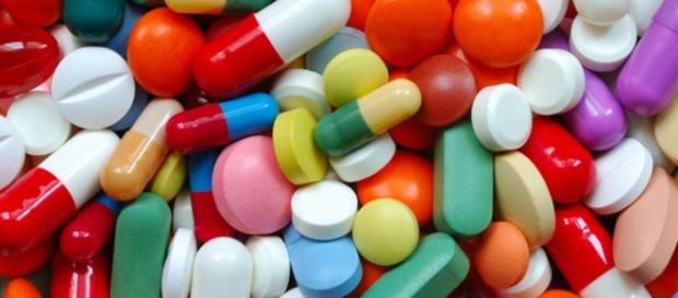 Uso exagerado de antibióticos está tornando 3 DST comuns intratáveis. Uso exagerado de antibióticos está tornando 3 DST comuns intratáveis.