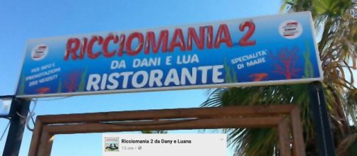 Nella foto piccola il messaggio apparso su Facebook nella pagina del ristorante sul lungomare del Poetto di Quartu.