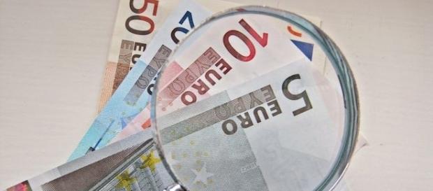 Billets de 50, 20, 10 et 5 euros Billets de 50, 20, 10 et 5 euros