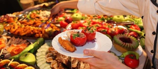 Ristorante All you can eat multano i propri clienti Ristorante All you can eat multano i propri clienti