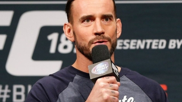 CM Punk: "Ho intenzione di lottare in UFC 203 anche dopo il match"