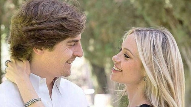 Martina Stella insieme al neo marito Andrea Manfredonia