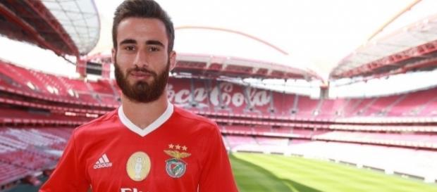 Rafa preferiu assinar pelo Benfica Rafa preferiu assinar pelo Benfica