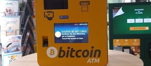 A bitcoin ATM in a shop in Vienna, Austria / Elph, Wikimedia Commons CC BY-SA 4.0