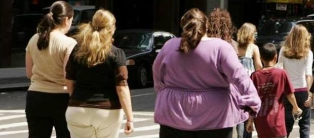 L'obesità aumenta il rischio di comparsa dei tumori; elemento comune è l'infiammazione. L'obesità aumenta il rischio di comparsa dei tumori; elemento comune è l'infiammazione.