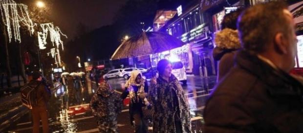Un momento dell'attentato di Istanbul Un momento dell'attentato di Istanbul