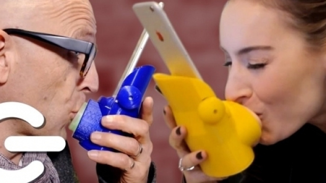 Kissenger, cos'&egrave; e come funziona l'app del bacio