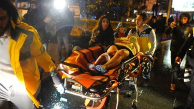 #Turquie #Istanbul - Chasse à l'homme pour retrouver l'assaillant en fuite !