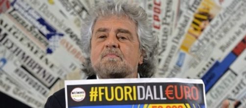 Beppe Grillo, da sempre sostenitore della fuoriuscita dell'Italia dall'Eurozona: dal M5S un tentativo fallito di svolta moderata
