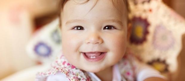 5 choses à savoir sur les dents de bébé - journaldesfemmes.com 5 choses à savoir sur les dents de bébé - journaldesfemmes.com