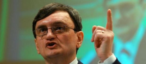 Avocatu popărului Victor Ceormea Retoric Avocatu popărului Victor Ceormea Retoric