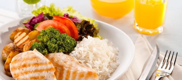 Estudos apontam que dietas podem ser inimigas da perda de peso Estudos apontam que dietas podem ser inimigas da perda de peso