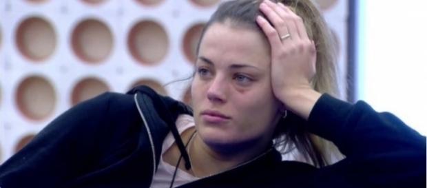 GH VIP: ¡¡Alyson se derrumba tras el primer roce en la casa!! GH VIP: ¡¡Alyson se derrumba tras el primer roce en la casa!!