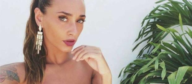 Sonia Lorenzini, le foto della tronista di Uomini e Donne (Foto ... - pourfemme.it Sonia Lorenzini, le foto della tronista di Uomini e Donne (Foto ... - pourfemme.it