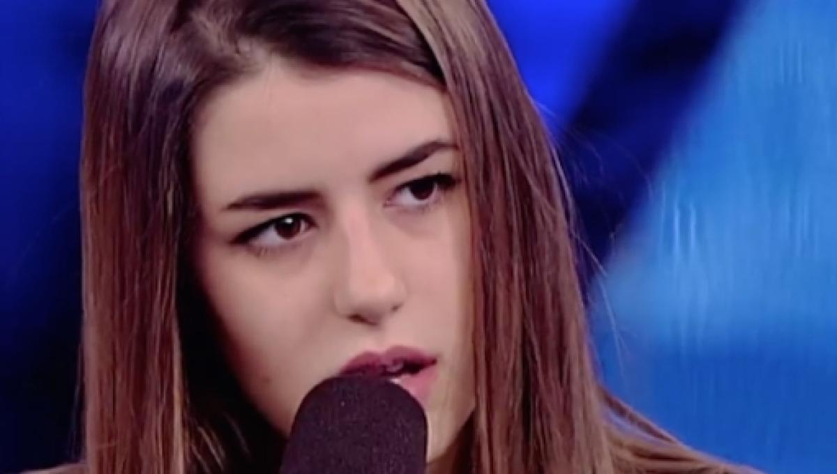 Federica Carta Biografia E Curiosita Di Una Delle Piu Talentuose Cantanti Di Amici