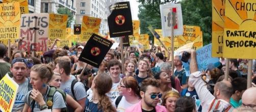 The people's climate march in NYC. Alejandro Alvarez/Wikimedia Commons