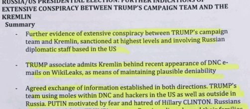 Diverses notes blanches, formant un dossier de 35 pages, laissent supposer une collusion totale entre Donald Trump et le Kremlin