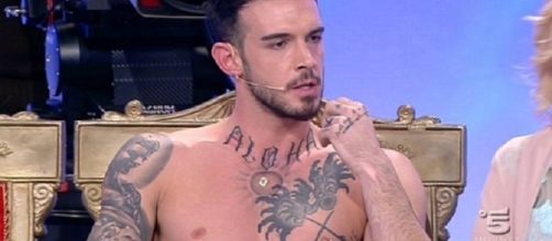 Lucas Peracchi e la risposta di Maria De Filippi