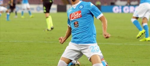 Manolo Gabbiadini in uscita dal Napoli