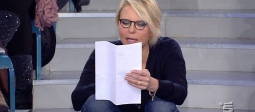 Maria De Filippi perde le staffe a Uomini e Donne: ecco cos'è ... - sologossip.it