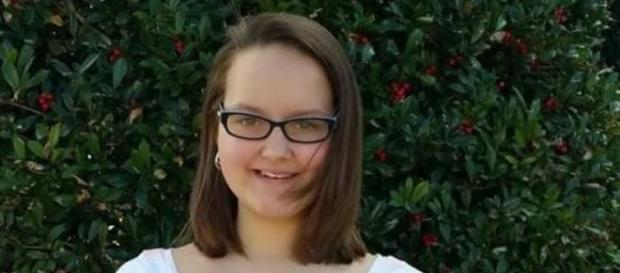 Grace Packer, la quattordicenne violentata, uccisa e smembrata dalla mamma adottiva e dal suo compagno. Grace Packer, la quattordicenne violentata, uccisa e smembrata dalla mamma adottiva e dal suo compagno.
