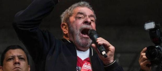 Lula diz que necessário será novamente candidato a presidência Lula diz que necessário será novamente candidato a presidência
