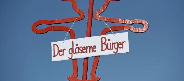 Parteiprogramm: „Gläserner Staat statt gläserner Bürger“ - die ... - handelsblatt.com Parteiprogramm: „Gläserner Staat statt gläserner Bürger“ - die ... - handelsblatt.com