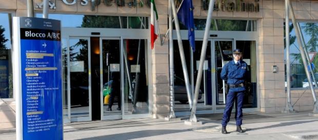 Rimini, ragazza sfregiata dall'ex compagno Rimini, ragazza sfregiata dall'ex compagno
